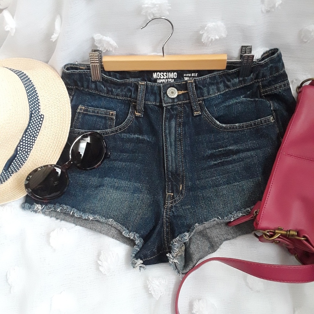 FINAL SALE Mossimo high rise denim short 25/26
